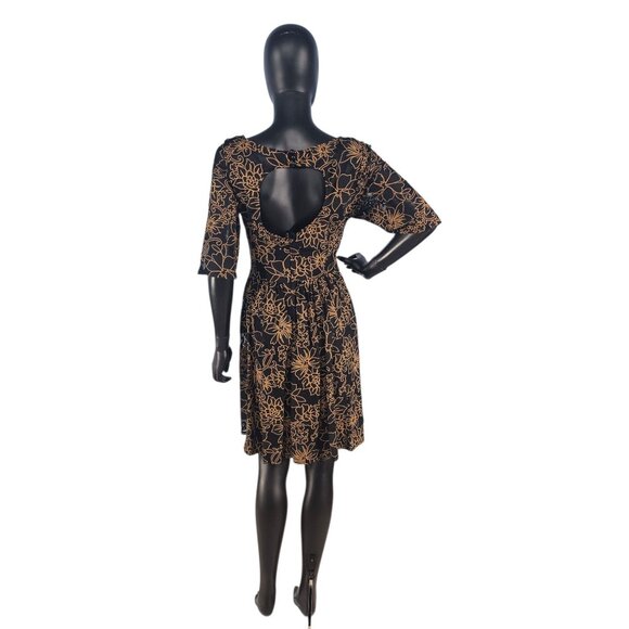 Black and Gold Floral Shimmer Cocktail Dress / Party Dress - Plenty Dresses by T - Picture 7 of 13